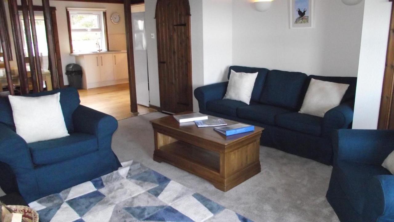 Craobh Marina Cottages Craobh Haven المظهر الخارجي الصورة